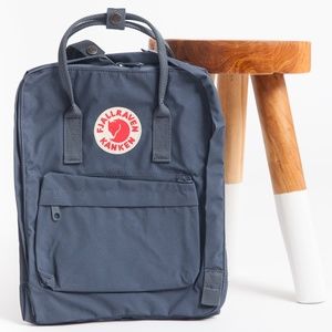 Fjallraven Kanken Everyday Backpack in Graphite